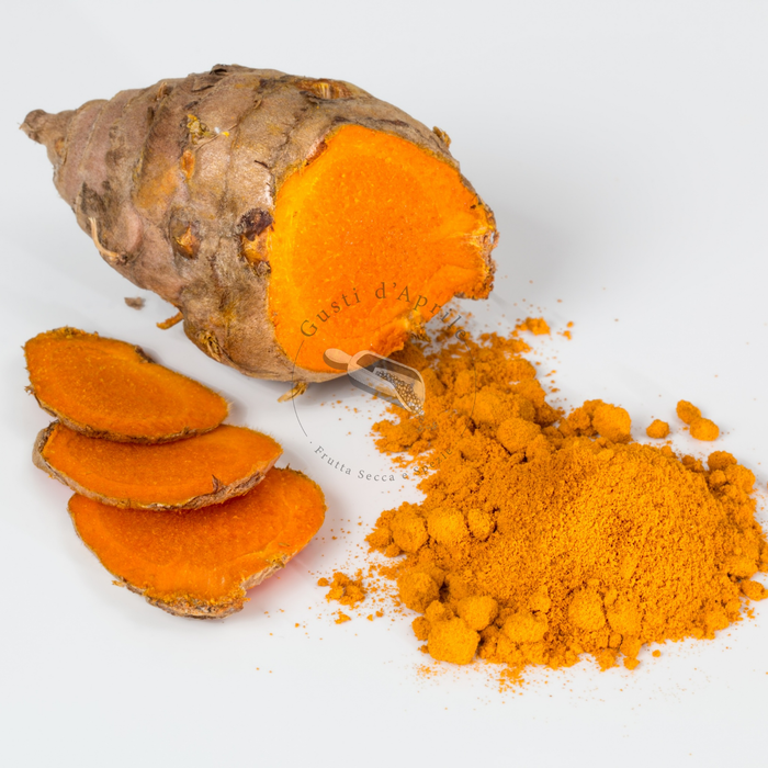 curcuma in polvere finissima di prima qualità